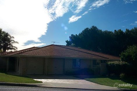 1 Battye Rd, Kardinya, WA 6163