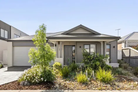 Property photo of 32 Scentbark Street Torquay VIC 3228