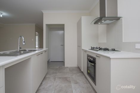 Property photo of 7 Lixnaw Lane Beckenham WA 6107