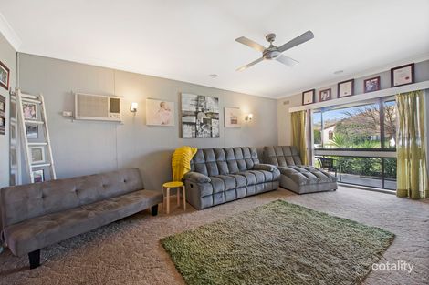 Property photo of 11 Maxwell Drive Wodonga VIC 3690