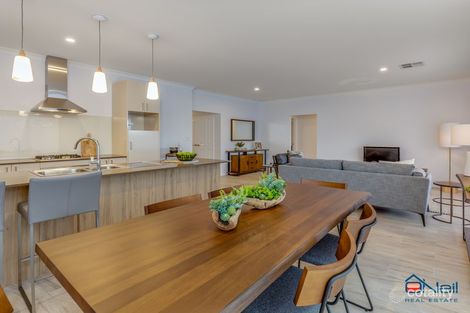 Property photo of 16 Vigneta Place Kelmscott WA 6111