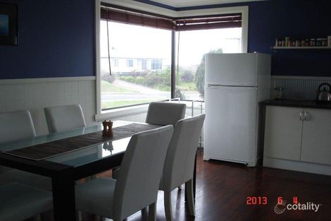 Property photo of 5 Pineleigh Street Penguin TAS 7316