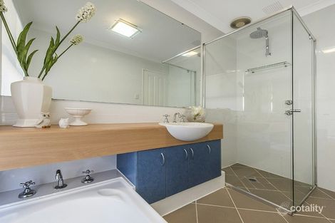 Property photo of 32 Winsor Road Kalamunda WA 6076