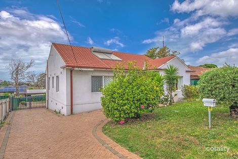 11 Lee St, Warrawong, NSW 2502
