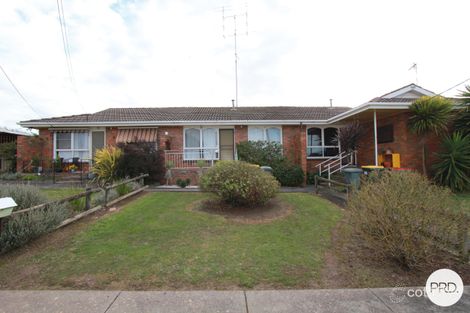 2/5 Theobald St, Wendouree, VIC 3355