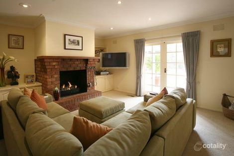 Property photo of 54 Rosehill Road Lower Plenty VIC 3093