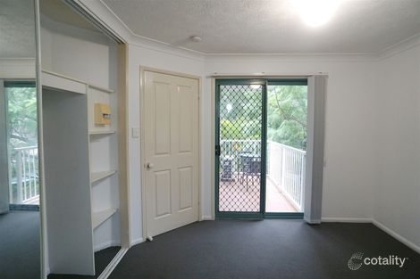 Property photo of 21/51 Leopard Street Kangaroo Point QLD 4169