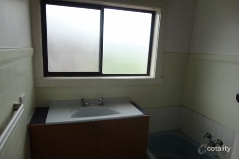 Property photo of 6 Cameron Street Ashmont NSW 2650