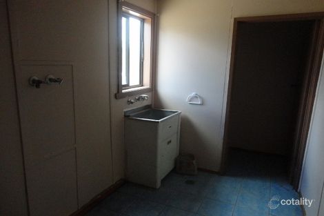 Property photo of 6 Cameron Street Ashmont NSW 2650