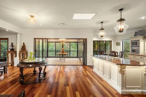 Property photo of 28 Silky Oak Drive Brookwater QLD 4300