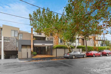 Property photo of 23/129-133 Ormond Esplanade Elwood VIC 3184