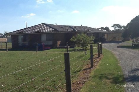 155 Thewlis Rd, Pakenham, VIC 3810