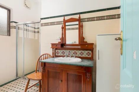 Property photo of 287 Livingstone Road Marrickville NSW 2204
