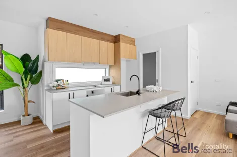 Property photo of 4 Hamilton Street Deer Park VIC 3023
