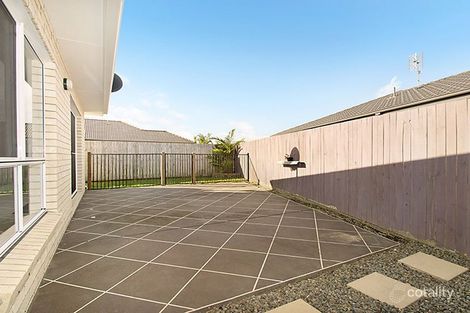 Property photo of 6 Feathertop Circuit Caloundra West QLD 4551