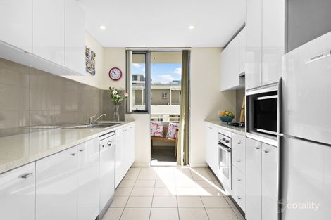 Property photo of 302/3 Stromboli Strait Wentworth Point NSW 2127