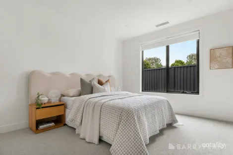 Property photo of 2 Samuel Street Croydon VIC 3136