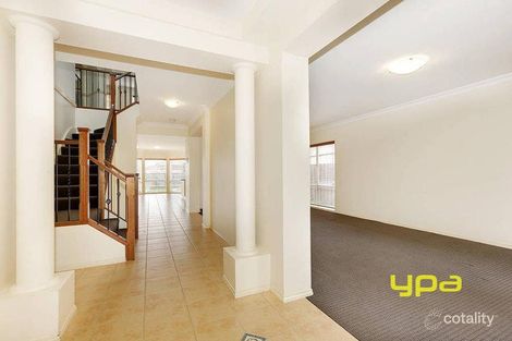 Property photo of 24 Salween Crescent Roxburgh Park VIC 3064