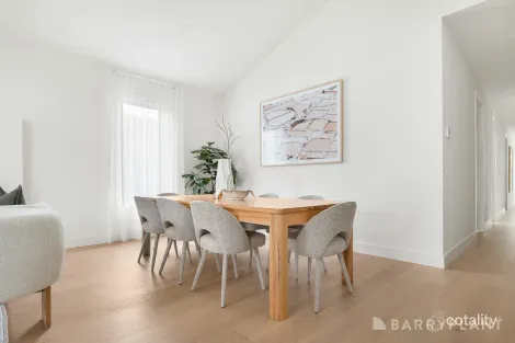 Property photo of 2 Samuel Street Croydon VIC 3136