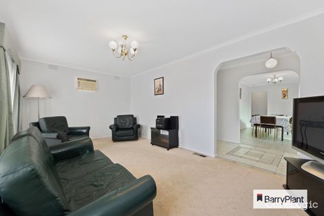 Property photo of 3 Erindale Avenue Deer Park VIC 3023