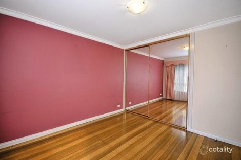 Property photo of 28 Kingsley Road Airport West VIC 3042