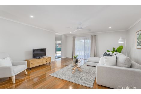 Property photo of 21 Belinda Crescent Springwood QLD 4127