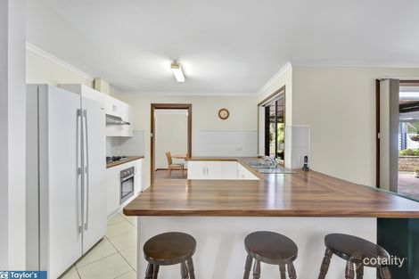 Property photo of 26 Gully Drive Gulfview Heights SA 5096