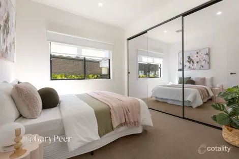 Property photo of 136 Rowans Road Moorabbin VIC 3189