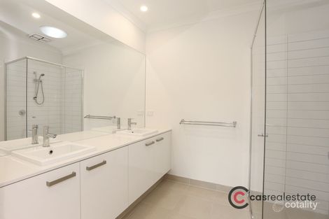 Property photo of 64 Bayano Way Craigieburn VIC 3064