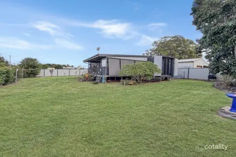 Property photo of 1 Gatacre Street Wooroolin QLD 4608
