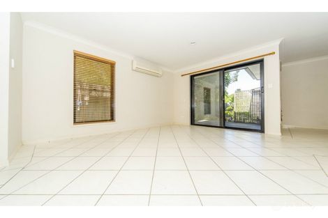Property photo of 4/68 Broad Street Labrador QLD 4215
