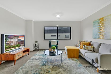 Property photo of 32 Masthead Way Werribee South VIC 3030
