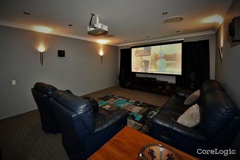 Property photo of 14 Jamie Crescent Gracemere QLD 4702
