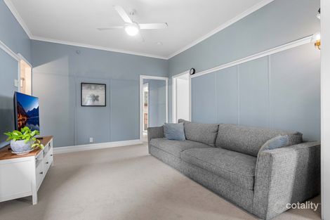 Property photo of 7 Sandy Camp Road Wynnum QLD 4178
