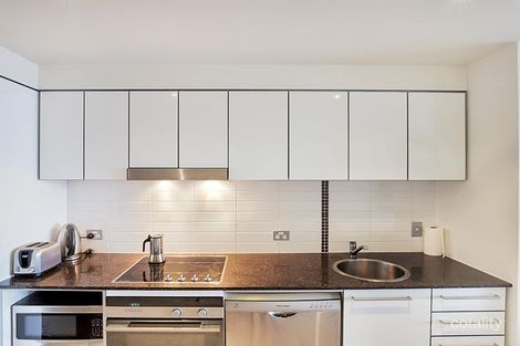 Property photo of 1408/22 Surf Parade Broadbeach QLD 4218