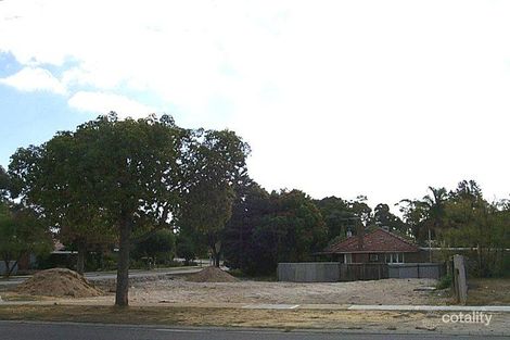 2c Ungaroo Rd, Westminster, WA 6061