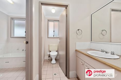 Property photo of 18 Wattle Grove Drive Wattle Grove NSW 2173