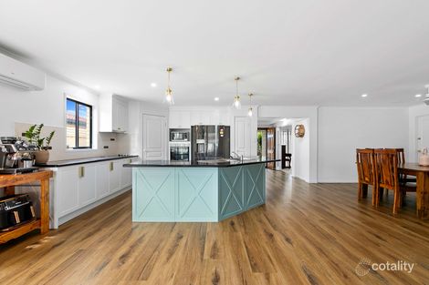 Property photo of 32 Anchorage Circuit Point Vernon QLD 4655