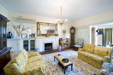 Property photo of 9 Milfay Avenue Kew VIC 3101