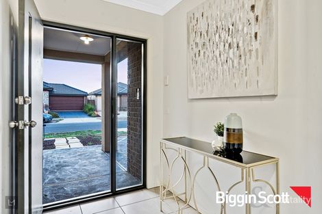 Property photo of 6 Carissa Road Brookfield VIC 3338