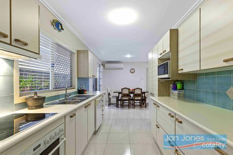 Property photo of 14A Maryborough Terrace Scarborough QLD 4020