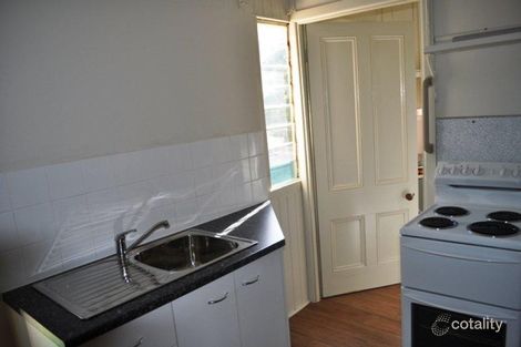 15 Wyllie St, Redcliffe, QLD 4020