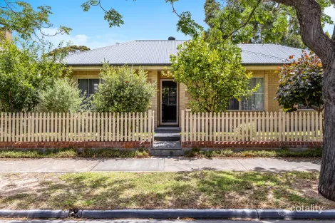 15 Gloucester St, Largs Bay, SA 5016