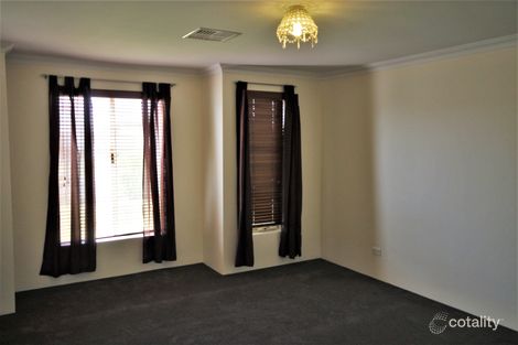 Property photo of 20 Grandite Fairway Australind WA 6233