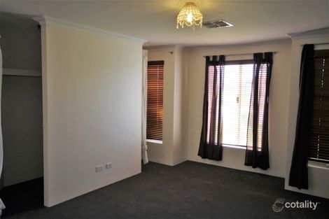 Property photo of 20 Grandite Fairway Australind WA 6233