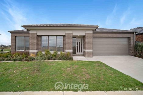 13 Evans Way, Lucas, VIC 3350