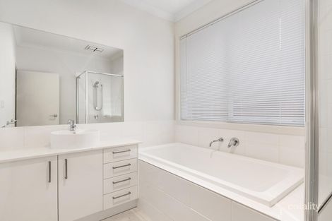 Property photo of 3 Silvergrass Court Croydon VIC 3136