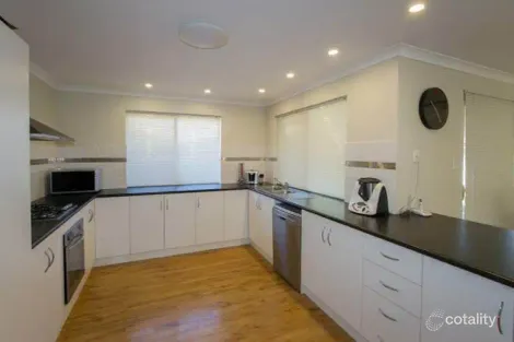 527 Chapman Rd, Sunset Beach, WA 6530