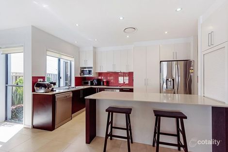 Property photo of 10 Frog Rock Crescent Reedy Creek QLD 4227