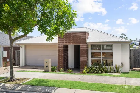 12 Pleasant St, South Ripley, QLD 4306
